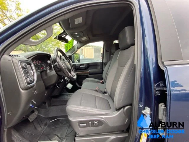 Used 2022 Blue Chevrolet LT image 29