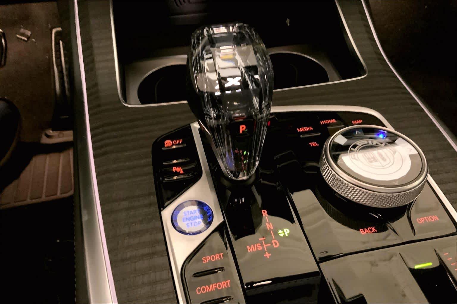 New 2026 Black Sapphire Metallic BMW ALPINA XB7 image 7
