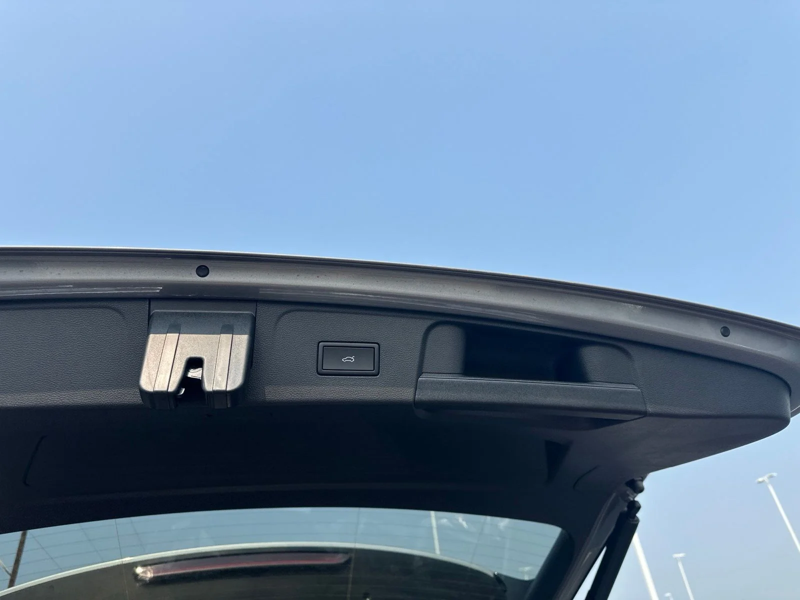 2026 Volkswagen Atlas SE w/Tech - Photo 36