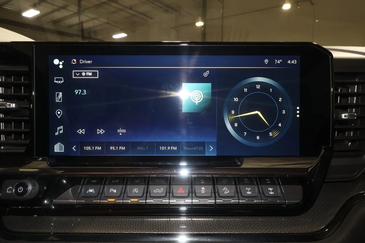 2024 Chevrolet Silverado 1500 ZR2 - Photo 13