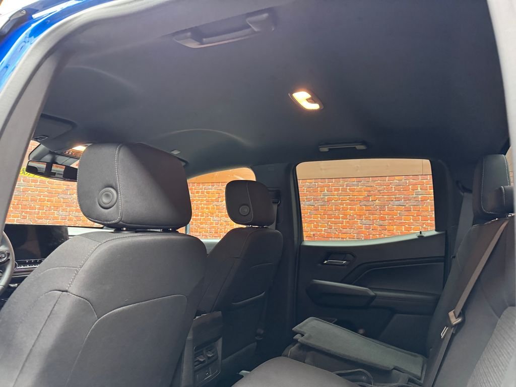 Used 2023 Blue Chevrolet LT image 22