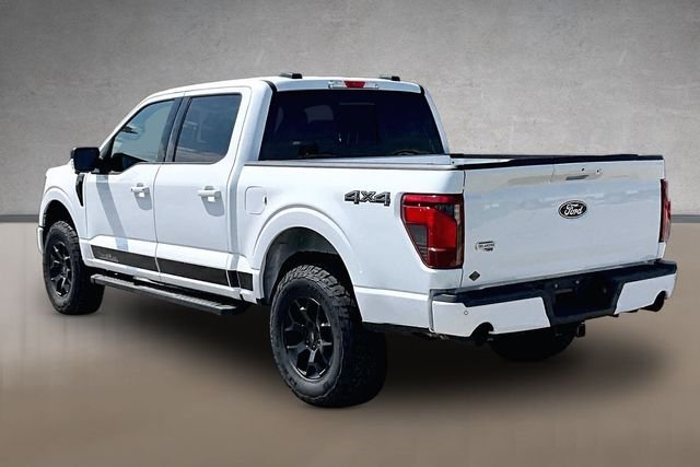 New 2026 Oxford White Ford XLT image 3
