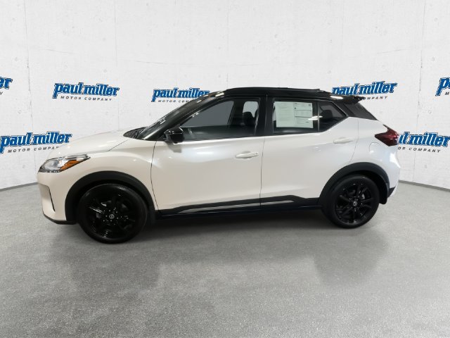 Certified Used 2021 Aspen White / Super Black Nissan SR image 6
