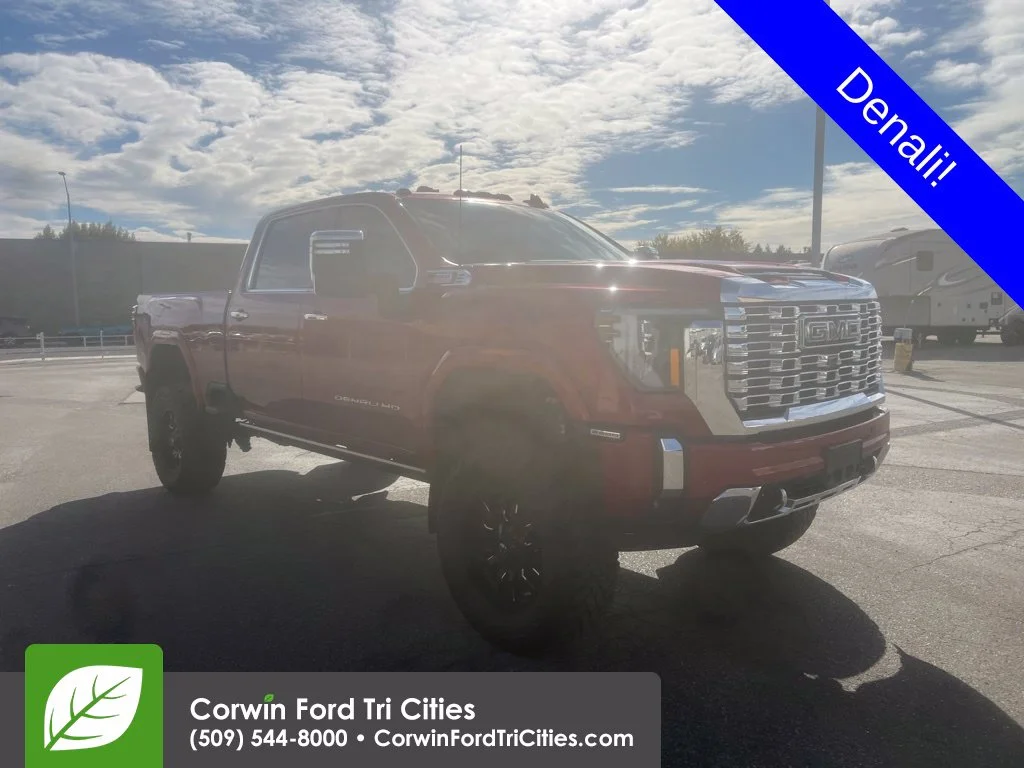 Used 2024 Volcanic Red GMC Denali image 9