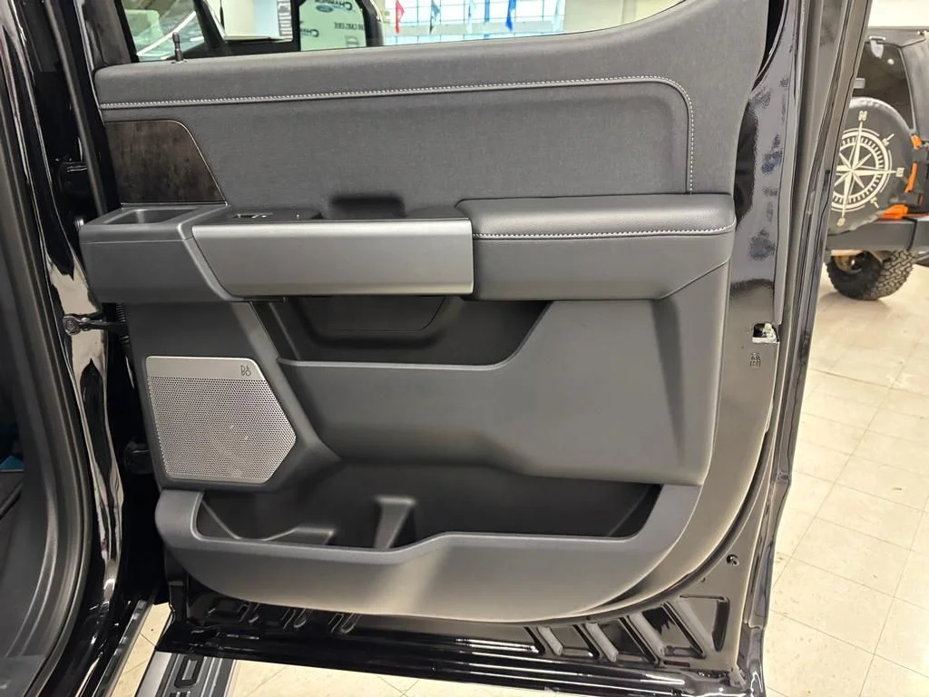 2026 Ford F-350 Super Duty Lariat - Photo 14