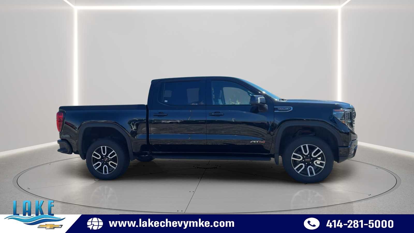 Certified Used 2022 Onyx Black GMC AT4 image 15