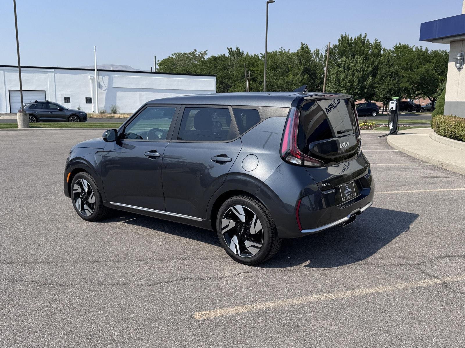Used 2023 Gravity Gray Kia GT-Line image 4