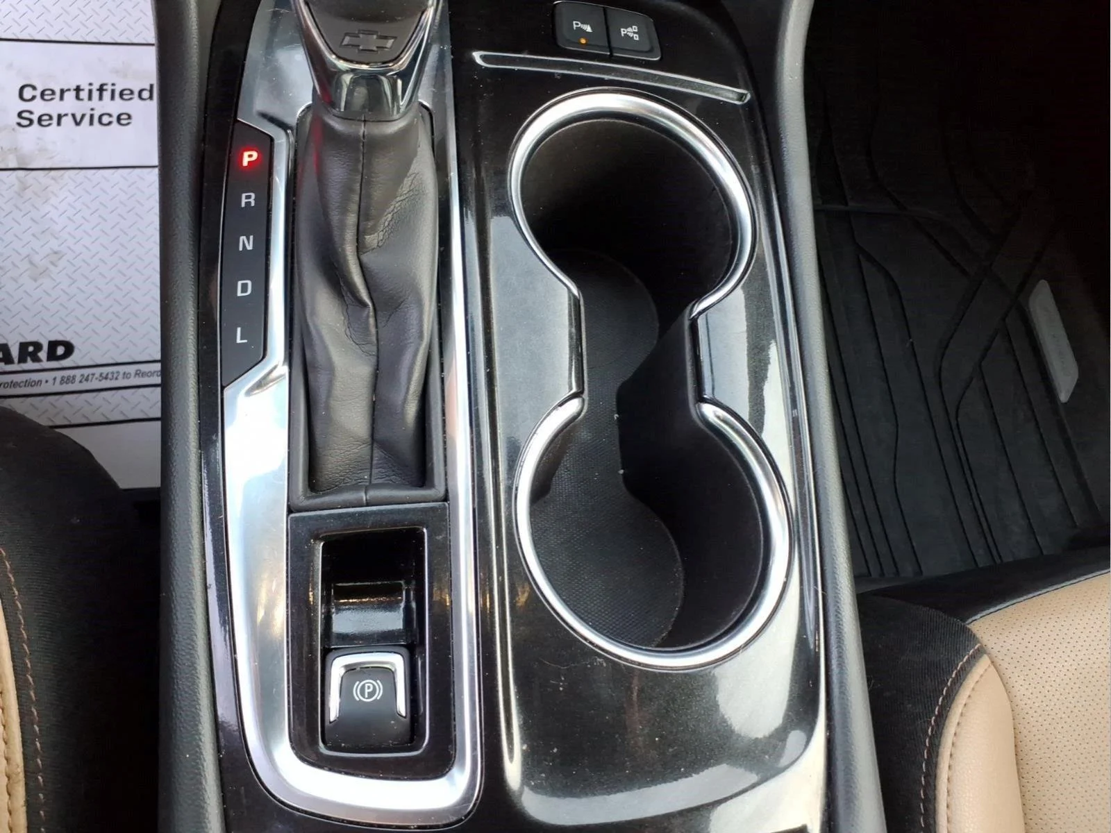 Used 2024 Iridescent Pearl Tricoat Chevrolet Premier image 24