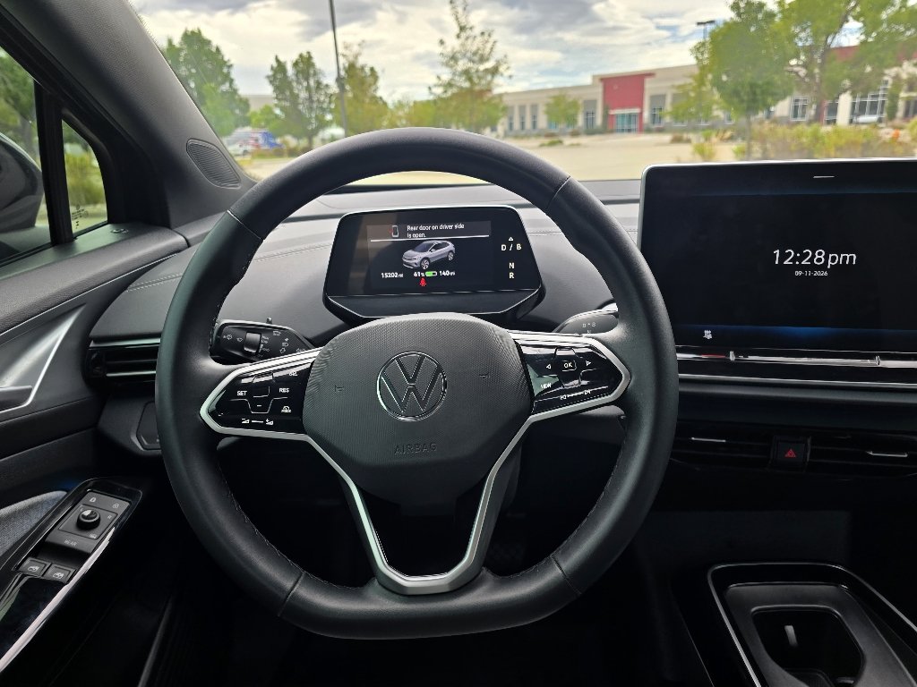 Used 2024 Deep Black Pearl Volkswagen Pro image 26