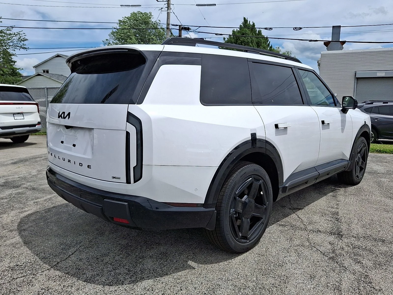 New 2027 White Kia X-Line SX-Prestige image 8