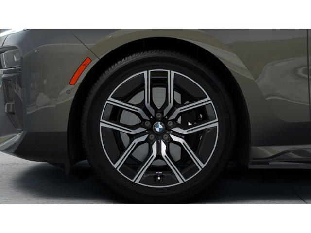 New 2026 Dravit Grey Metallic BMW xDrive60 image 7