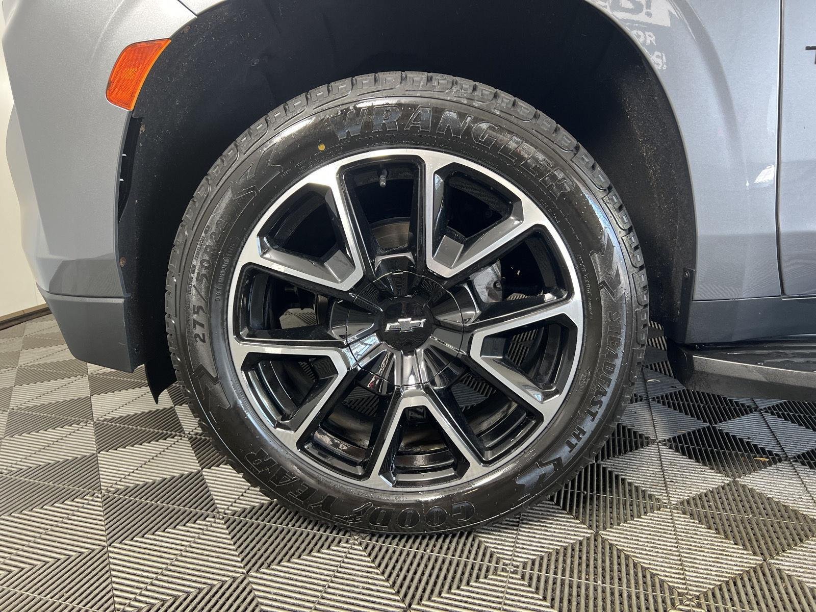 Used 2021 Steel Metallic Chevrolet RST image 36
