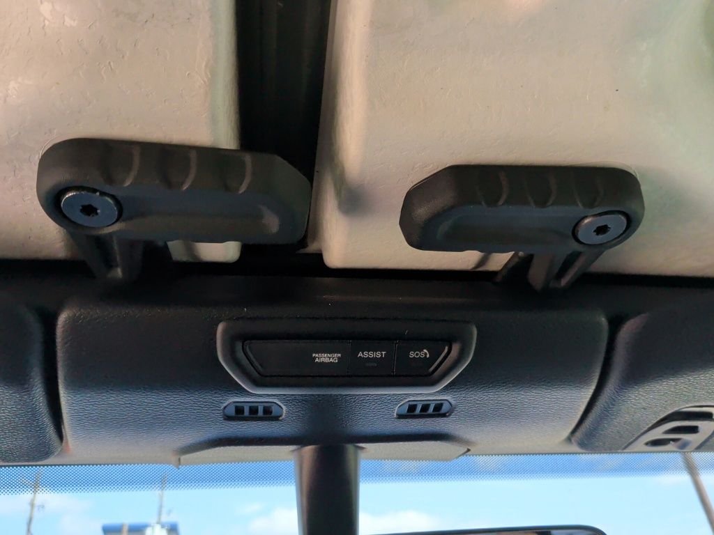Used 2022 Blue Jeep Overland image 24