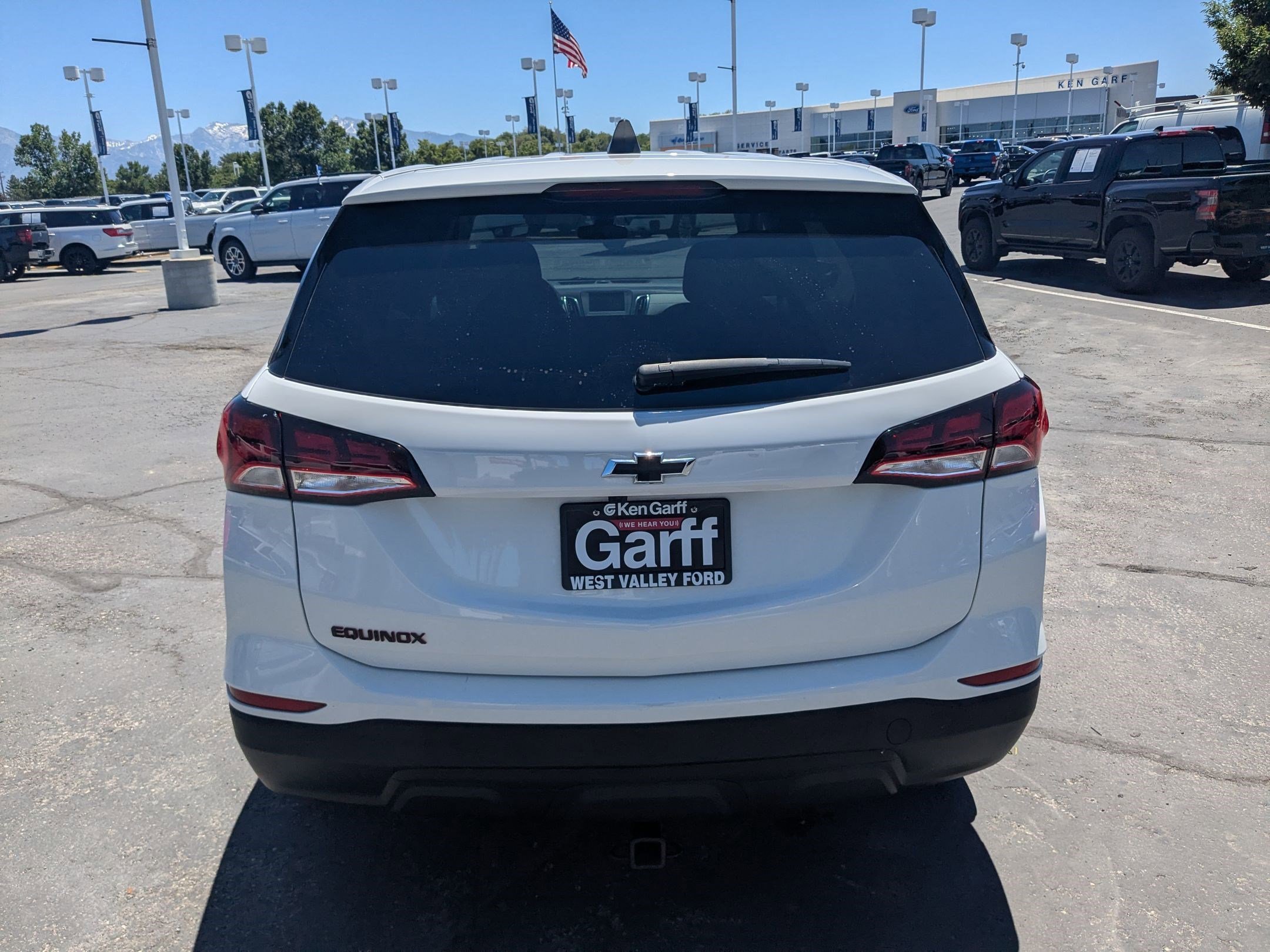 Used 2023 Summit White Chevrolet LS image 4