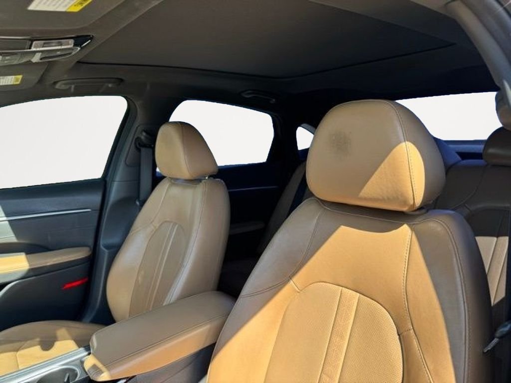 Used 2021 Blue Hyundai Limited image 21