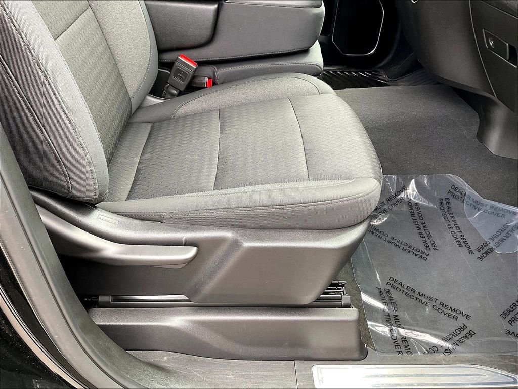 Used 2025 Black Chevrolet LT image 34