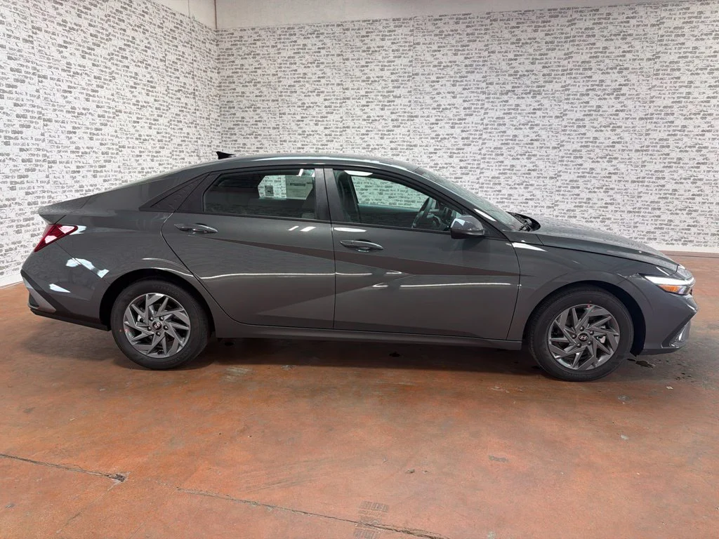 New 2026 Ecotronic Gray Hyundai Blue image 8