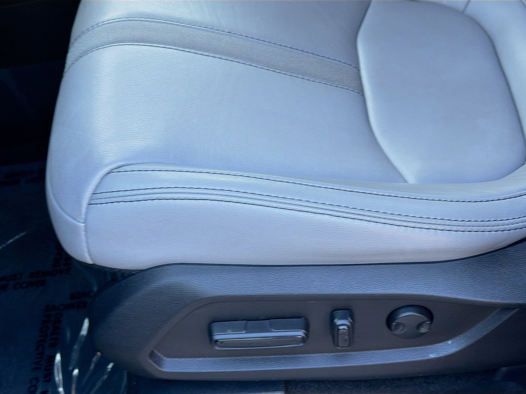 2025 Honda Pilot EX-L - Photo 17