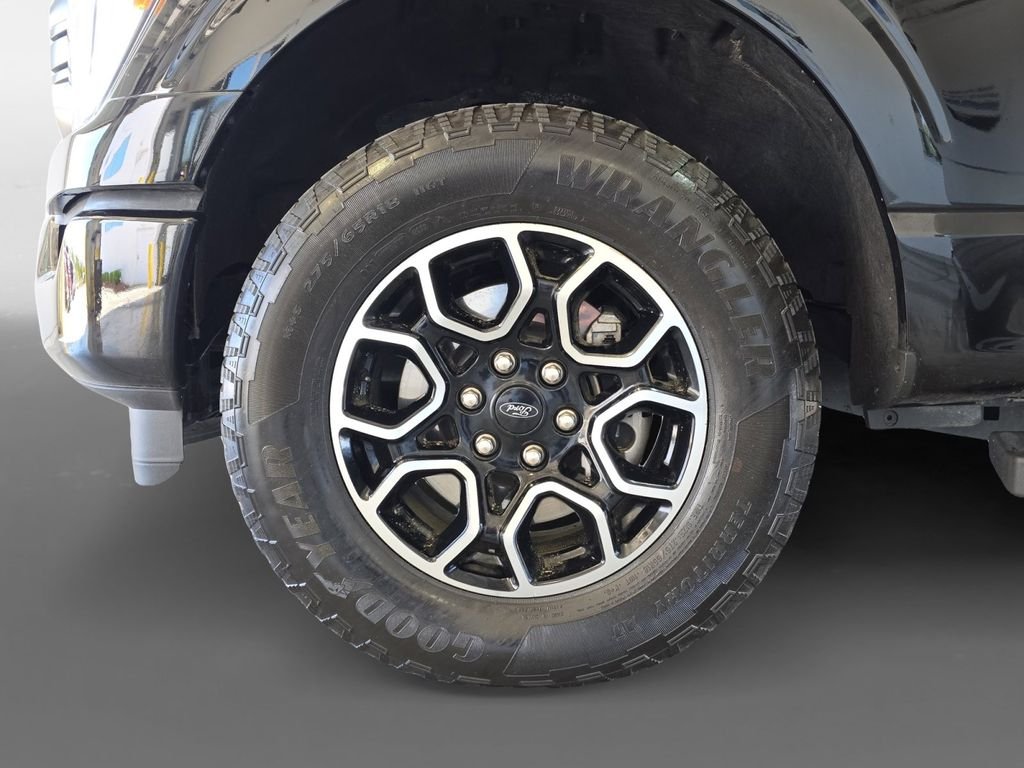 Used 2023 Black Ford XLT image 14