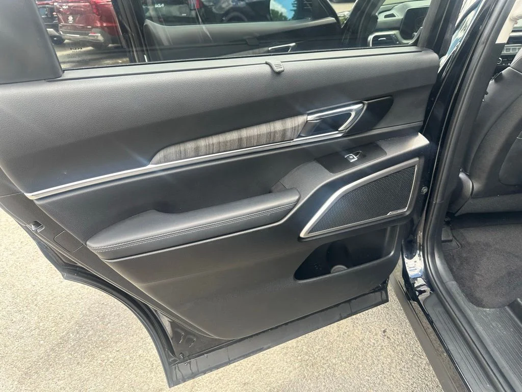 Used 2024 Black Kia EX image 24