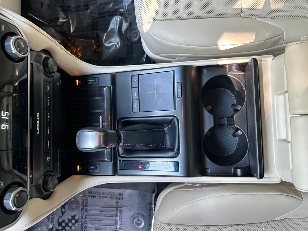 Used 2023 Black Lexus 460 image 18