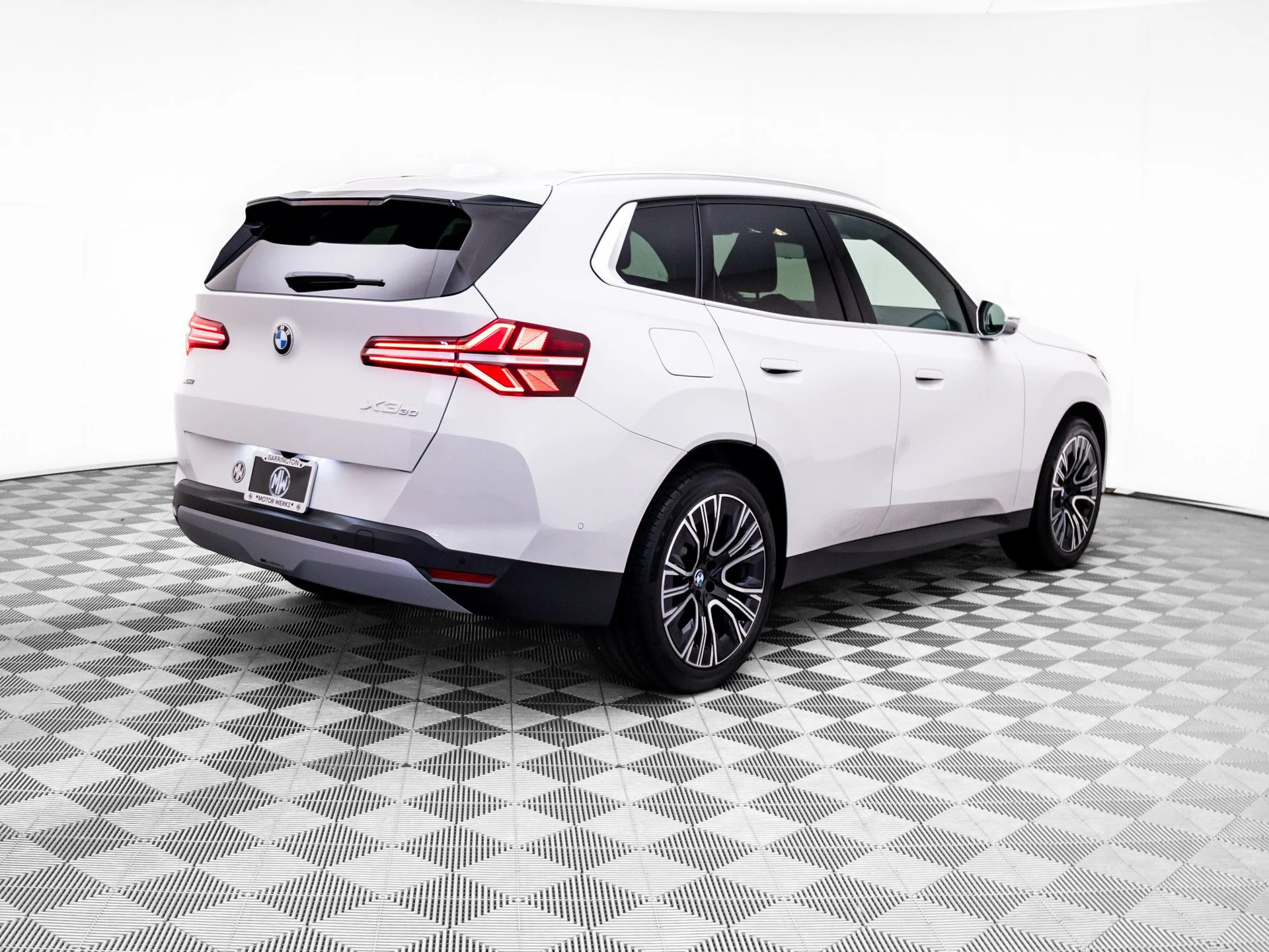 New 2026 White BMW 30 xDrive image 6