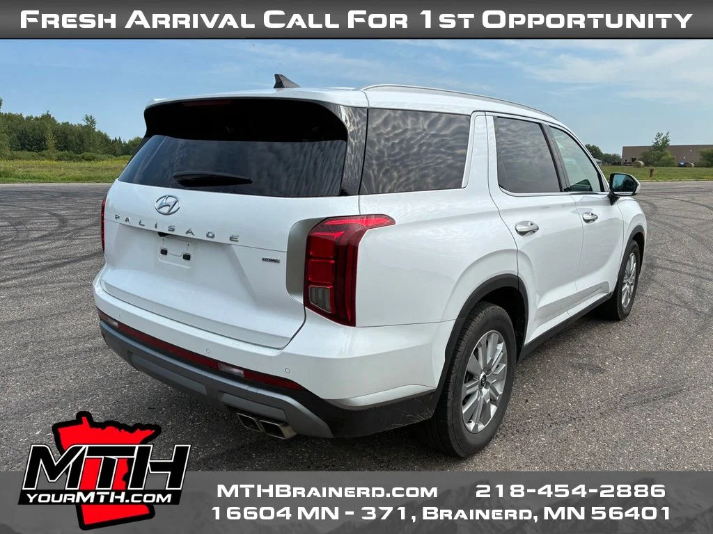 Certified Used 2025 White Hyundai SEL image 8