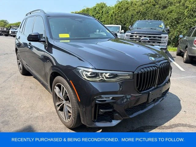 2020 BMW X7 xDrive40i's photo