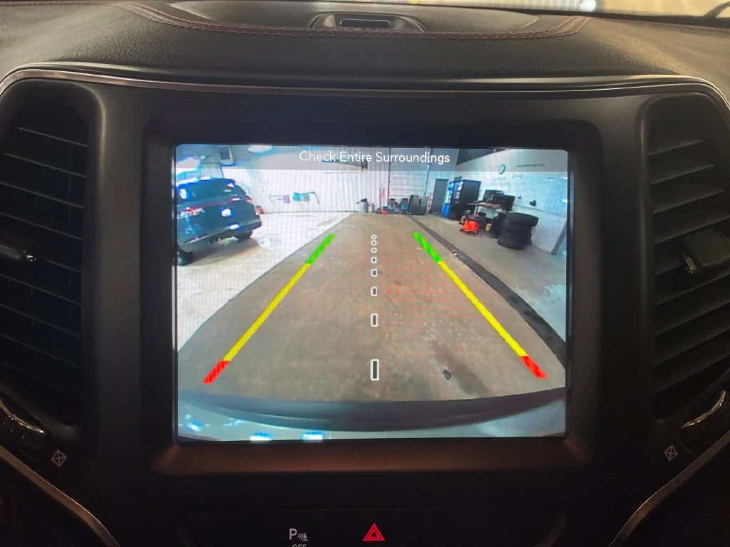 Used 2019 Beige Jeep Trailhawk image 28