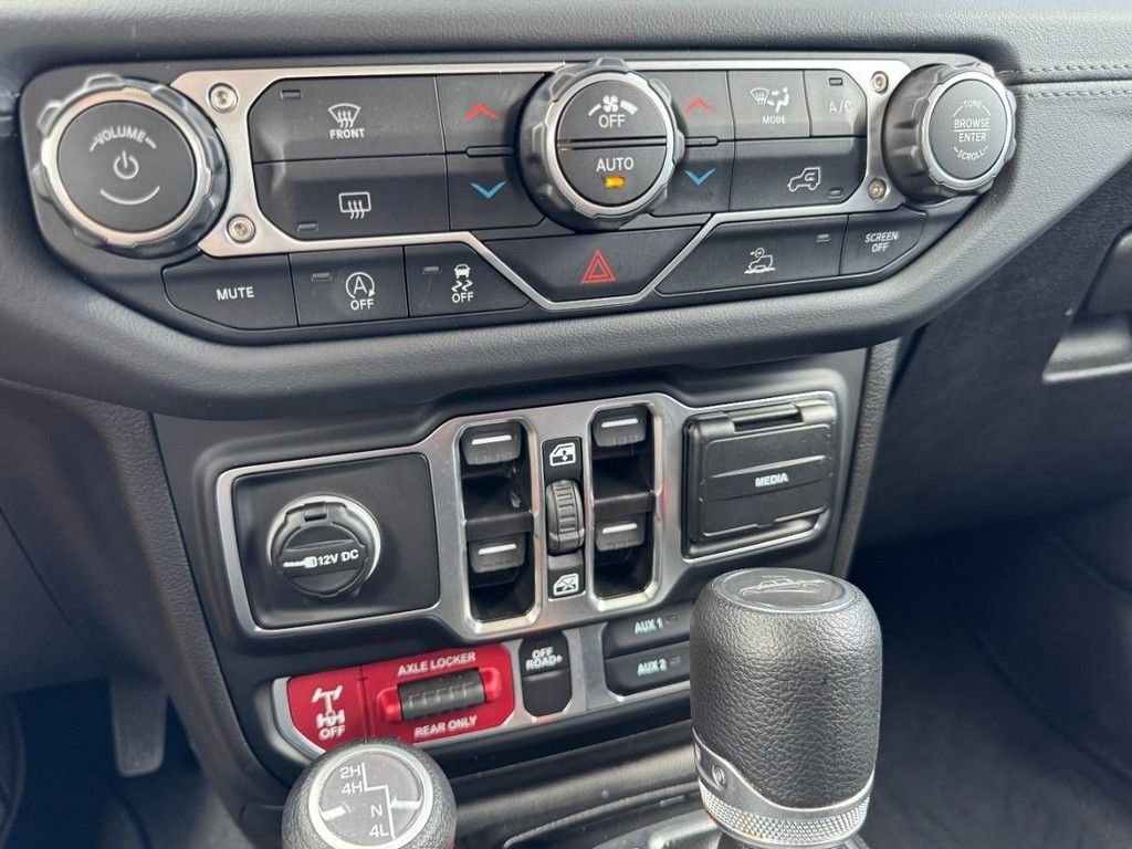 Used 2026 Black Jeep Mojave image 16