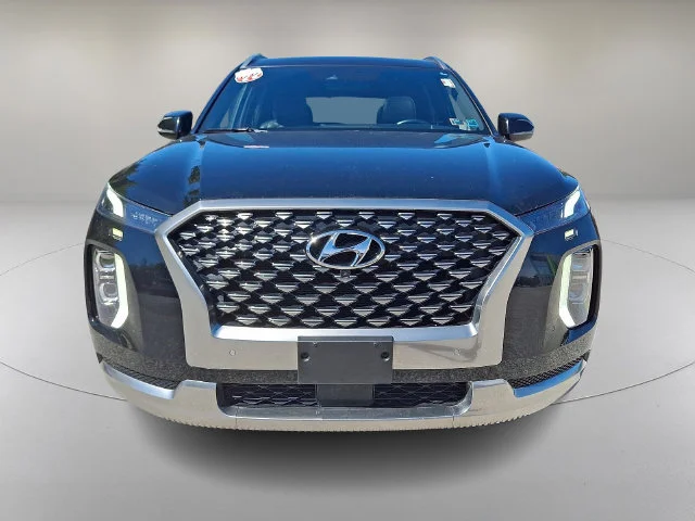 Used 2022 Black Hyundai Calligraphy image 2