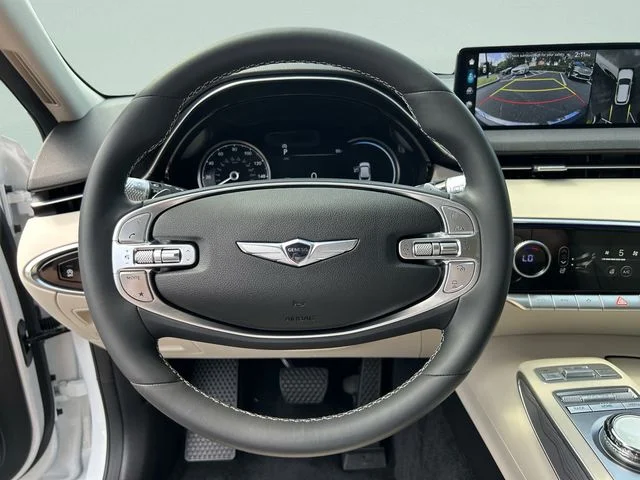 Used 2024 White Genesis 2.5T image 34