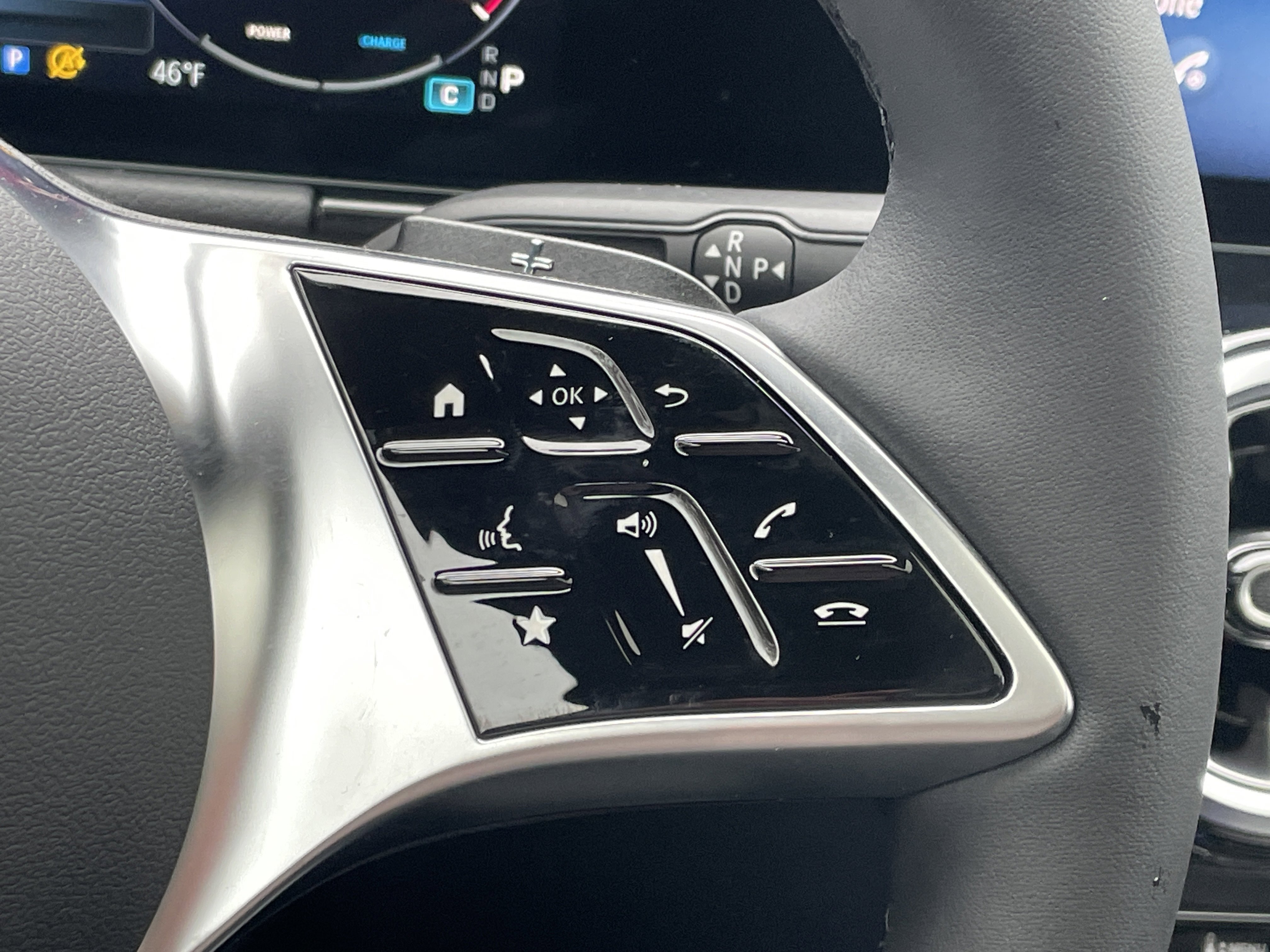 New 2026 Night Black Mercedes-Benz GLA 250 SUV image 25
