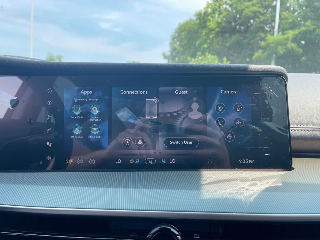 New 2026 Everest White Pearl Tricoat Nissan Platinum image 11