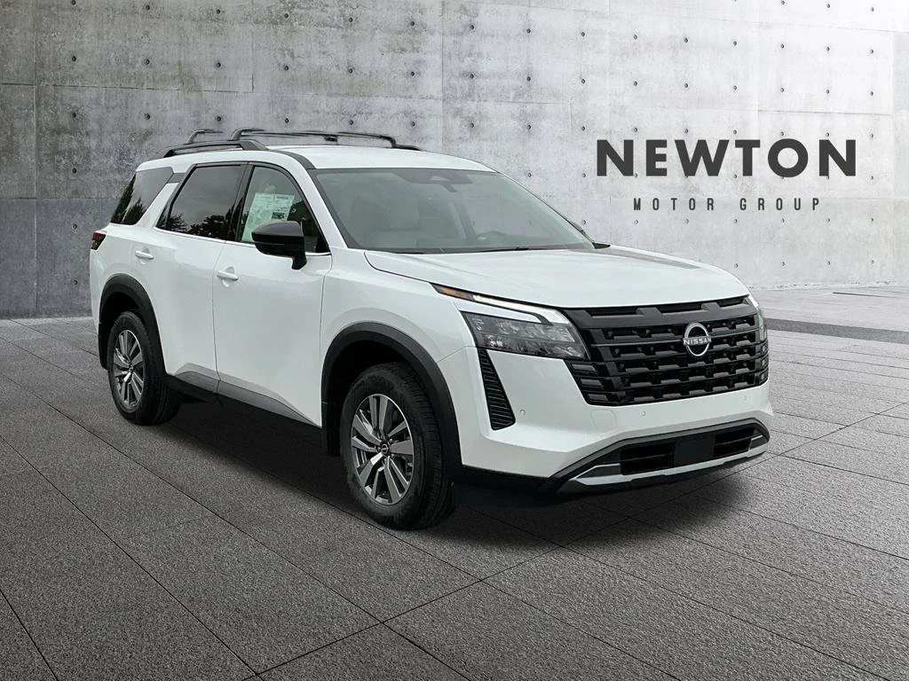 New 2026 Everest White Pearl TriCoat Nissan SL image 1