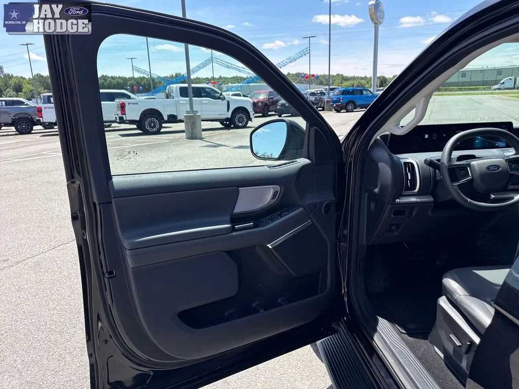 New 2026 Agate Black Metallic Ford Active image 22