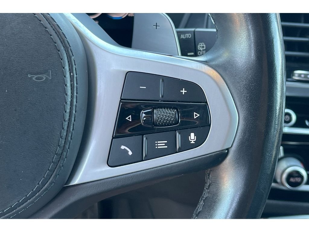Used 2021 Alpine White BMW M40i image 39
