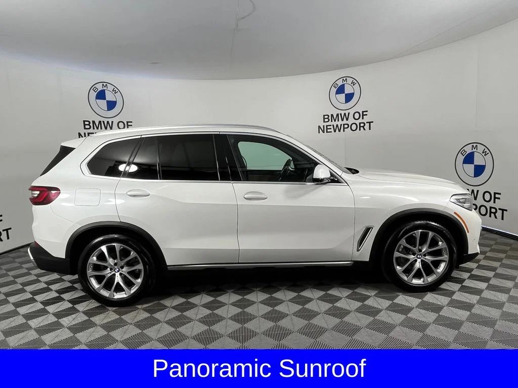 Used 2023 White BMW xDrive40i image 8
