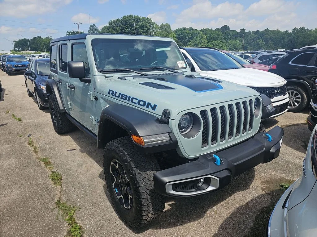 Used 2023  Jeep Rubicon 4xe image 3