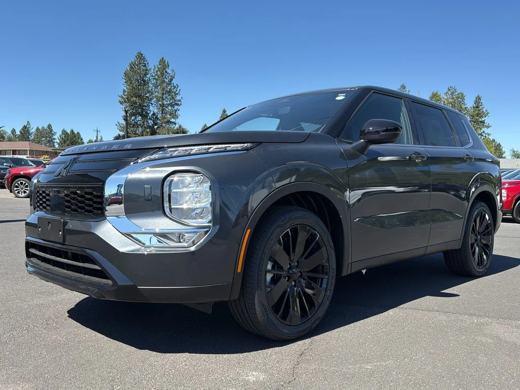 New 2026 Graphite Gray Mitsubishi LE 1.5T S-AWC image 36