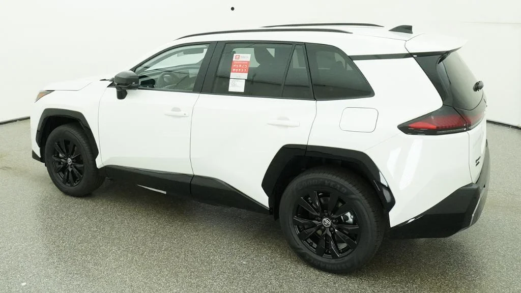New 2026 Ice Cap Toyota SE image 20