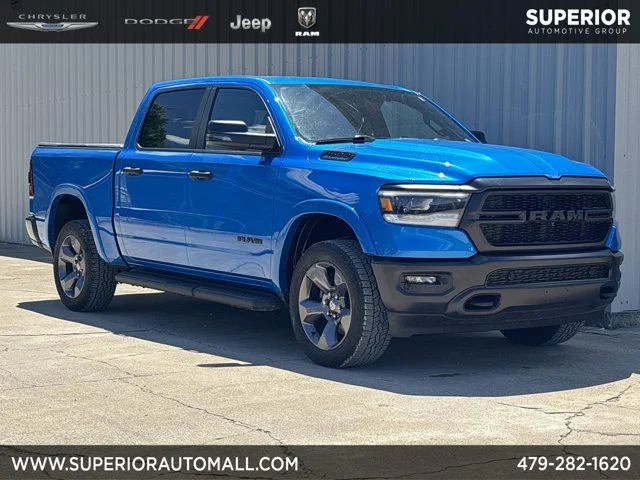 2023 RAM 1500 Big Horn/Lone Star 4x4 Crew Cab 5'7's photo