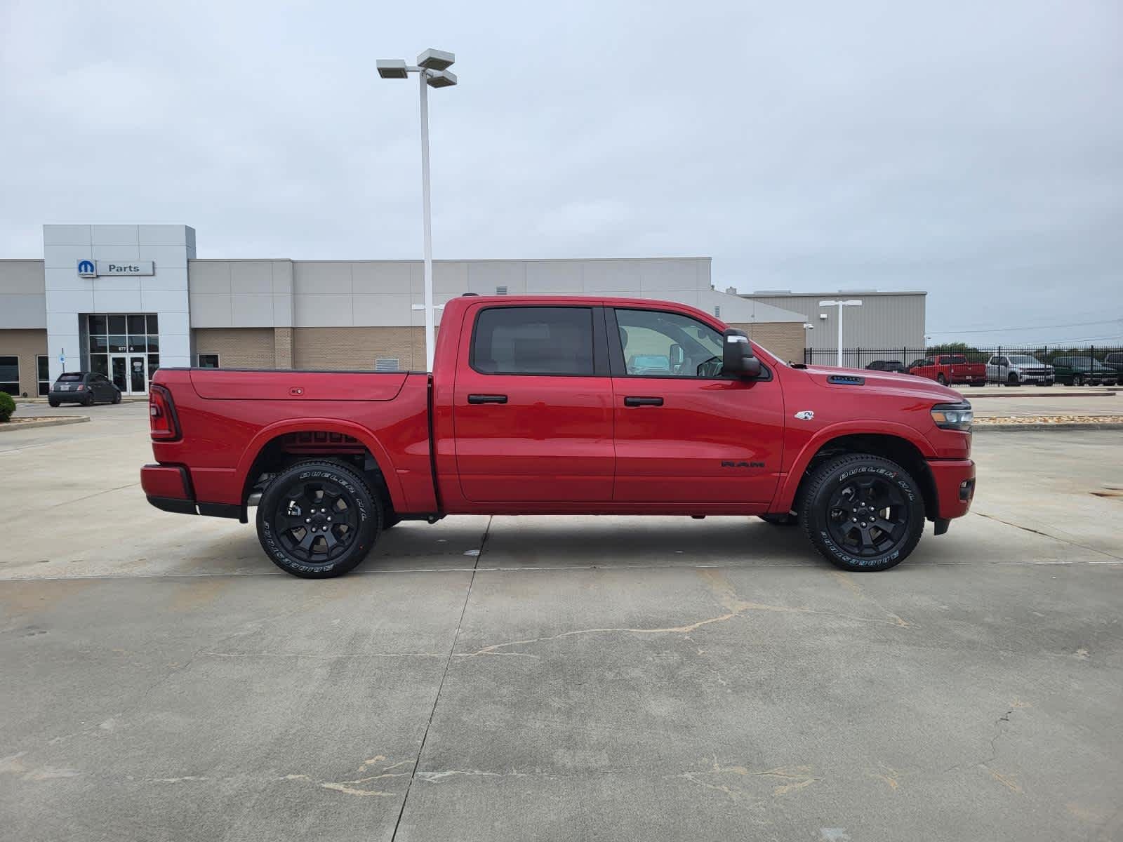 New 2026 Molten Red Pearl-Coat Exterior Paint RAM Lone Star image 6