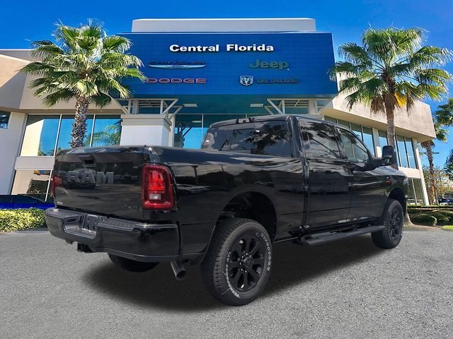 New 2026 Diamond Black Crystal Pearl-Coat Exterior Paint RAM Tradesman image 5