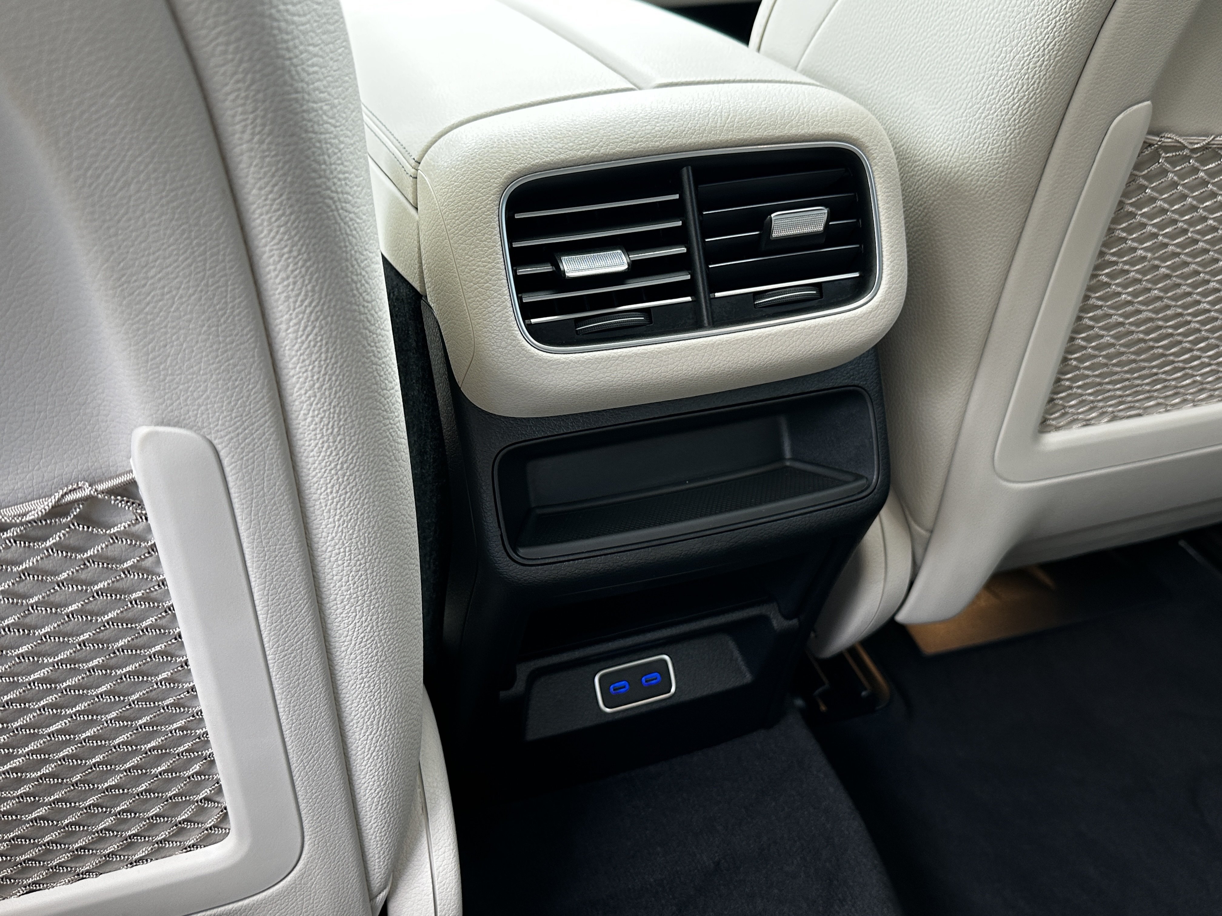 Certified Used 2026 White Mercedes-Benz GLE 450e image 26