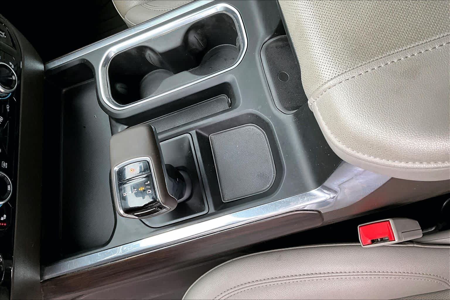 Used 2023 Titanium Rush Metallic GMC SLT image 15