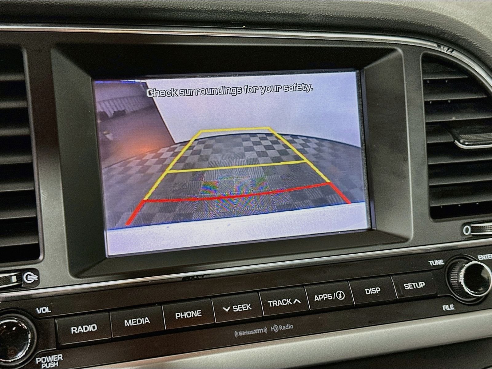 Used 2017 Quartz White Pearl Hyundai SE image 14