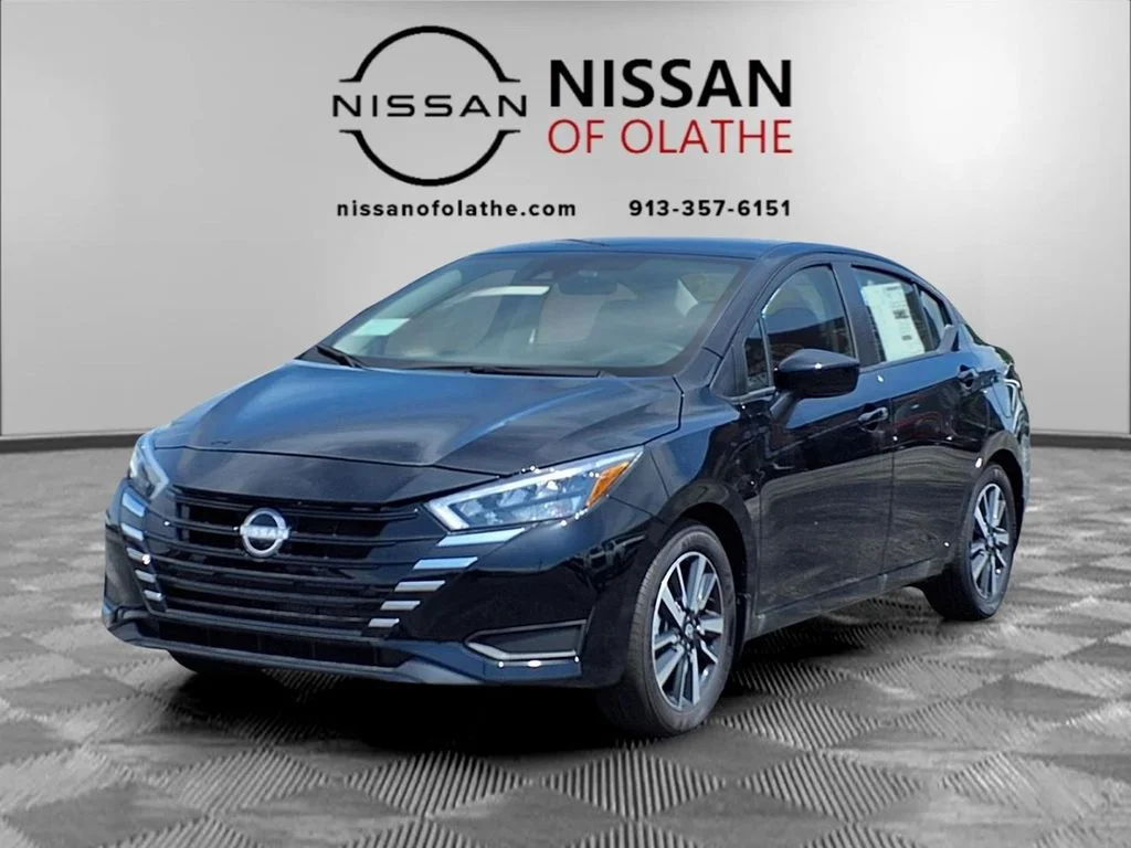 2025 Nissan Versa 1.6 SV CVT's photo