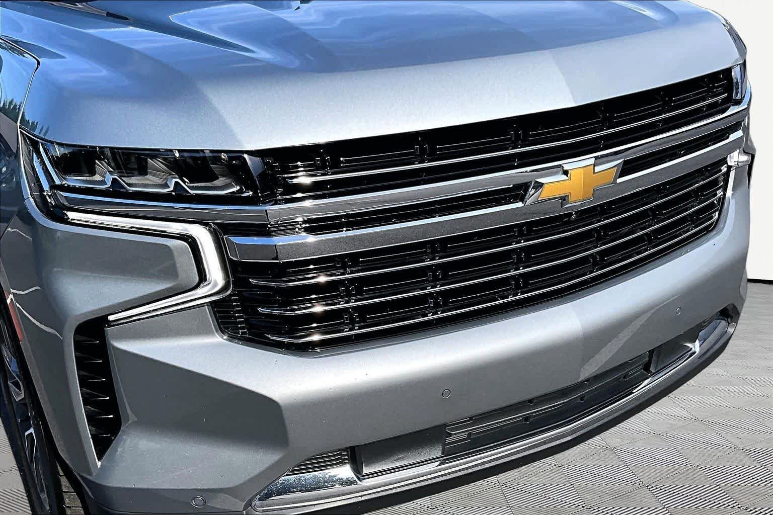 Used 2024 Sterling Gray Metallic Chevrolet LT image 30