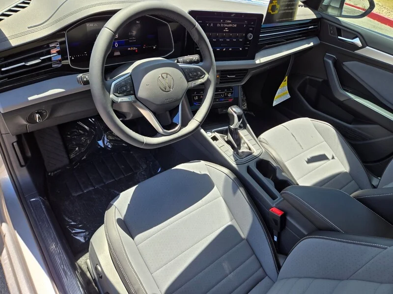 New 2026 Silver Volkswagen 1.5T SE image 8